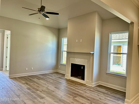 4th image of 106 Sojourner Dr