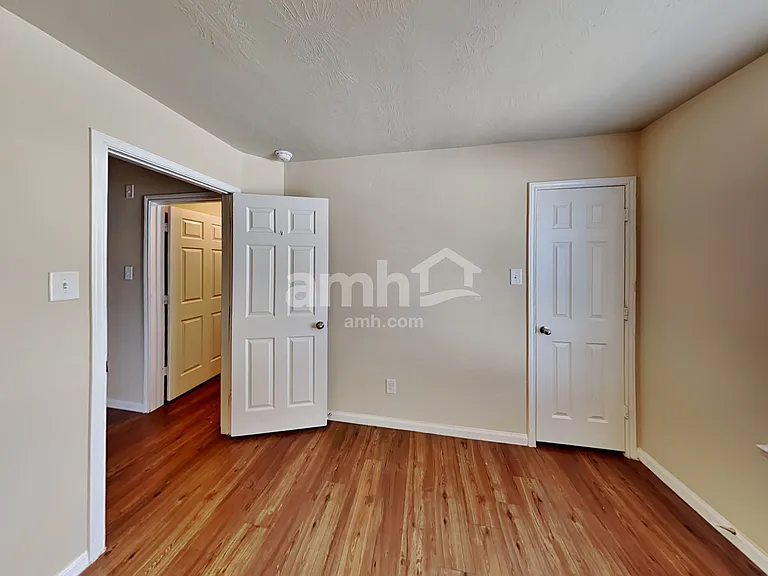 5923 Stockholm Ct — Photo 18