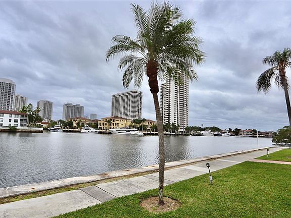 2nd image of 2930 Point East Dr APT E512