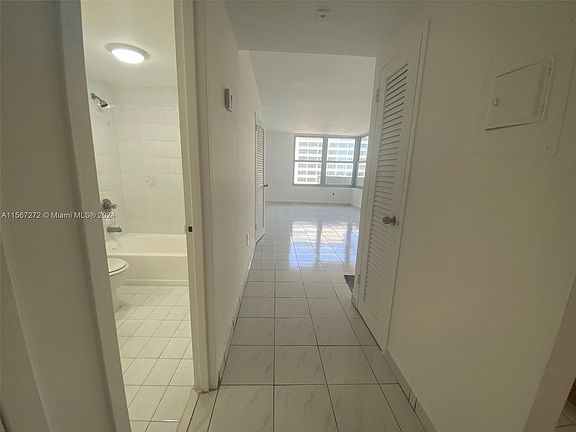 5th image of 2899 Collins Ave APT 815