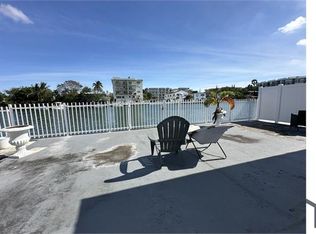 8215 Crespi Blvd APT 3, Miami Beach, FL 33141