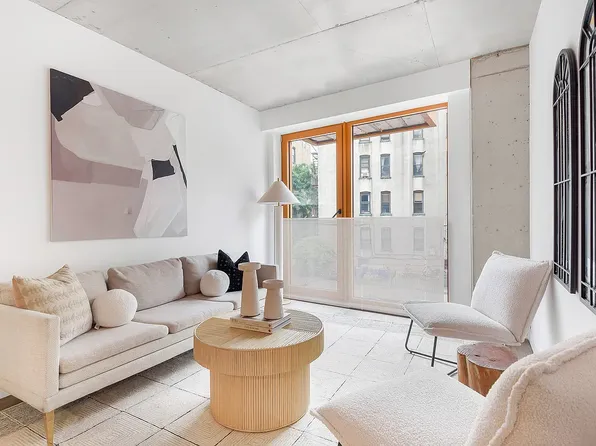 540 Graham Avenue image 1 of 16