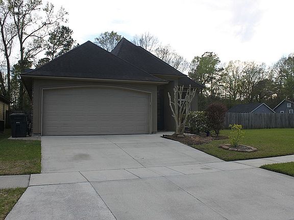 2nd image of 8808 Magnolia Leaf Ave