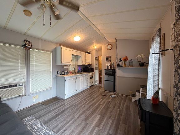 2nd image of 2795 E 28th Rd Lot 679