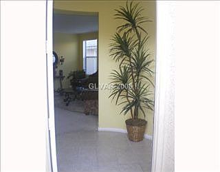 2nd image of 2120 Alamo Heights Ave