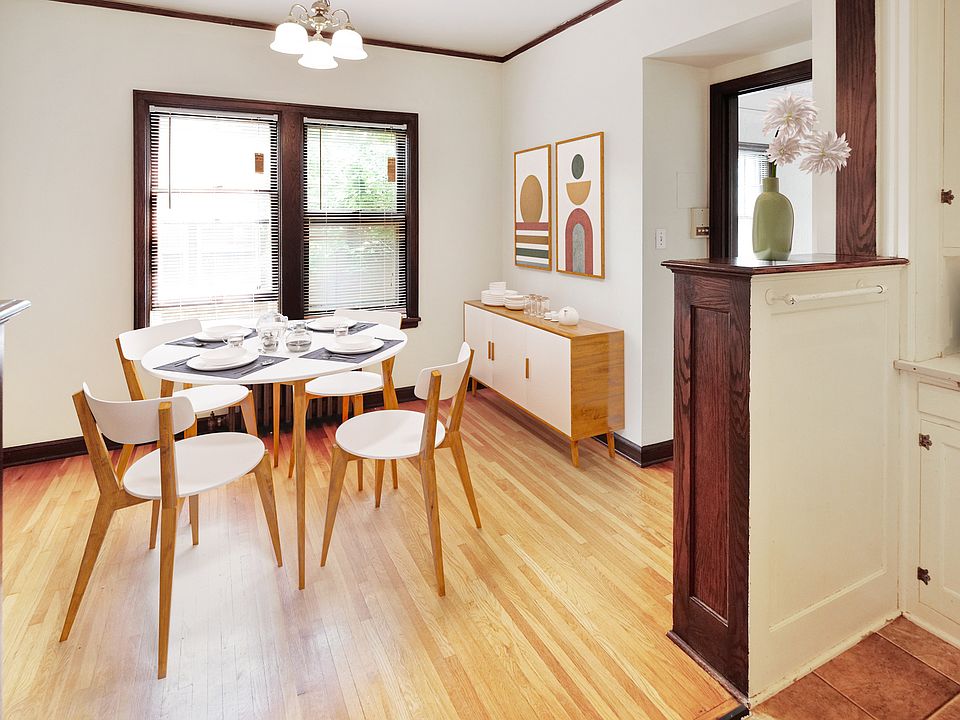 Step into Central Lakes of Uptown, where modern elegance meets cozy comfort. Enjoy bright, airy spaces and stylish design in this inviting dining area. Ready to elevate your living experience? Schedule a tour today!