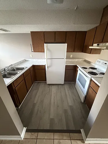 105 New St #8 Photo 1
