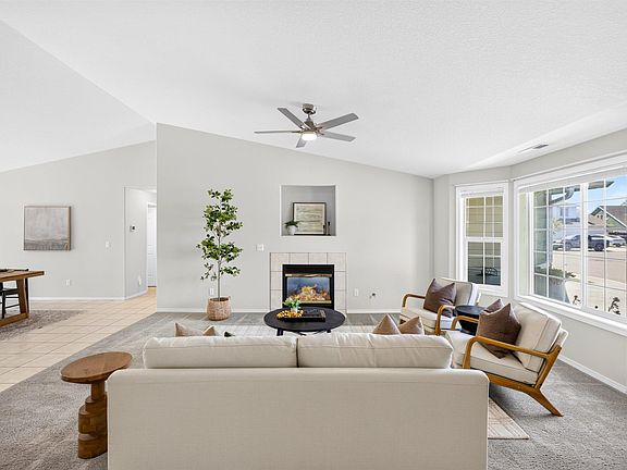 5th image of 3204 S Quincy Pl