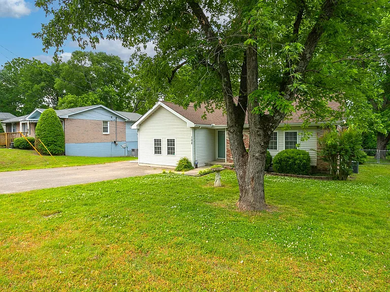 108 Aloha Ct — Photo 5