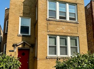3841 N Sacramento Ave #1, Chicago, IL 60618