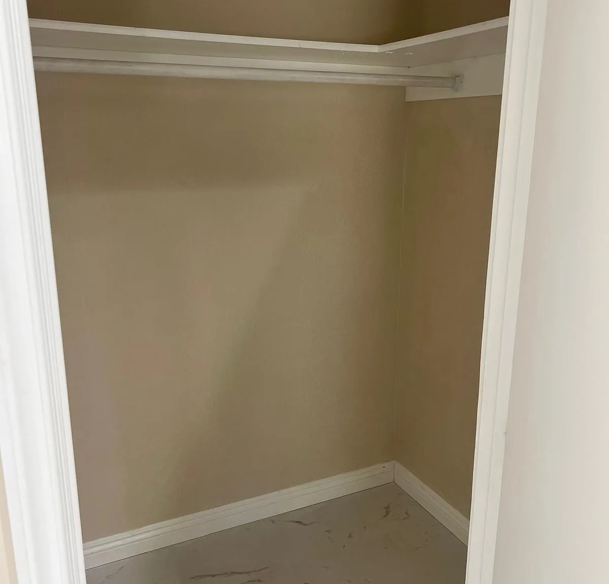 2 bed, 750 sqft, $2,750 — Photo 3