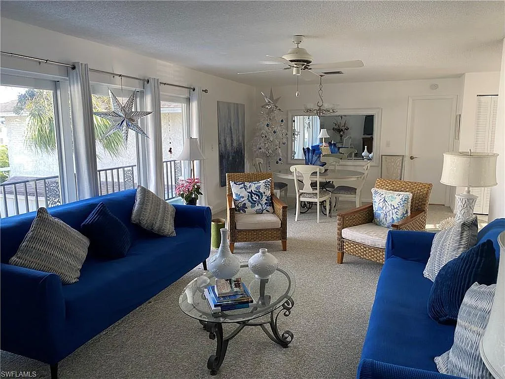 2 bed, 2.0 bath, 1215 sqft, $1,499 — Photo 3