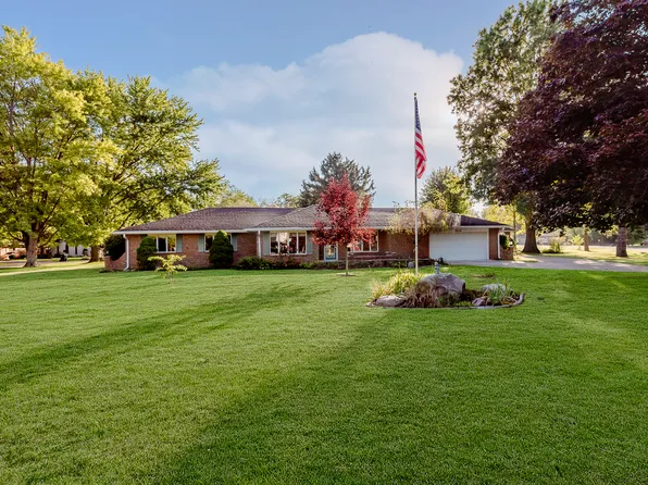 2504 Raintree, New Castle, IN 47362