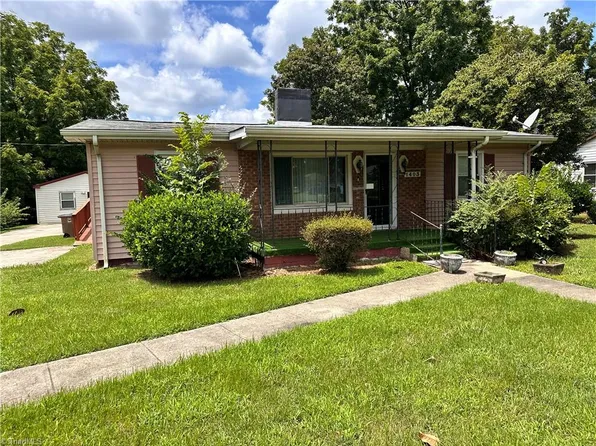 1403 Woodbriar Ave, Greensboro, NC 27405