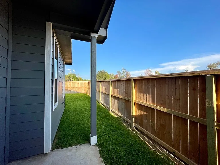 639 Silver Pear Ct — Photo 28