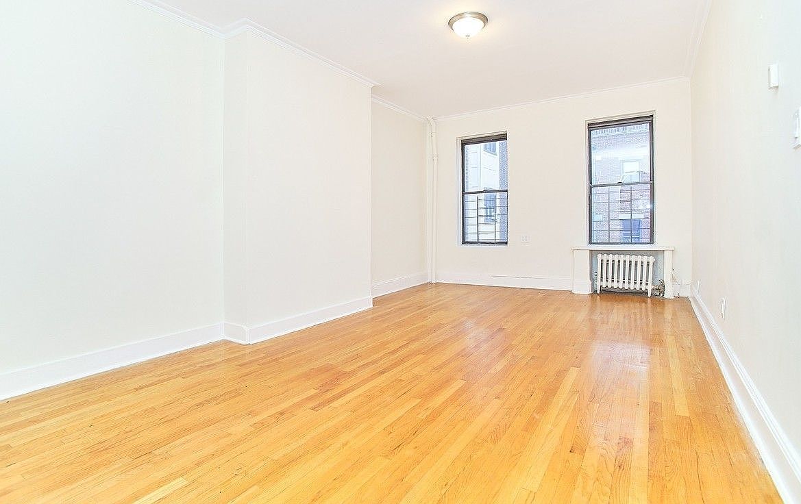 112 W 80th St APT 5R, New York, NY 10024 | Zillow