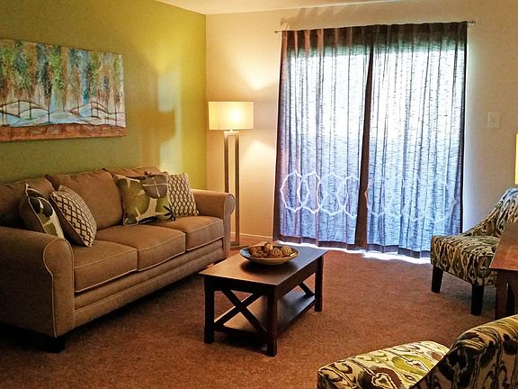 Avery Trace Living Room