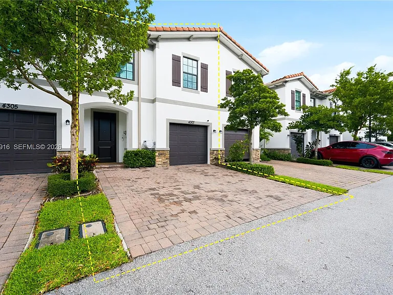4307 Bradbury Ct — Photo 24