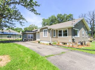 W1224 Pell Lake Rd, Genoa City, WI 53128
