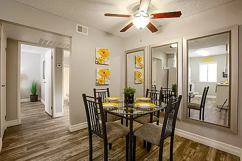 Chandler Meadows Furnished Apartments — Photo 33