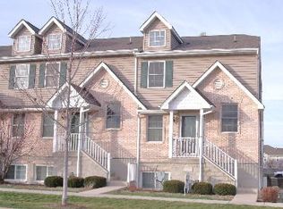 227 W Cortland Center Rd, Cortland, IL 60112