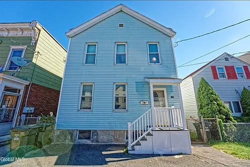 172 Paine St #1F Photo 1
