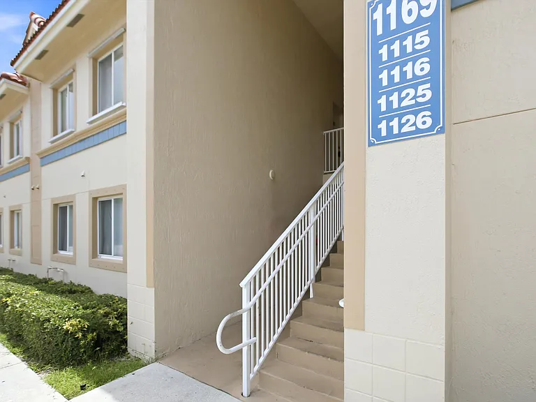 1169 Golden Lakes Blvd #1125 — Photo 24