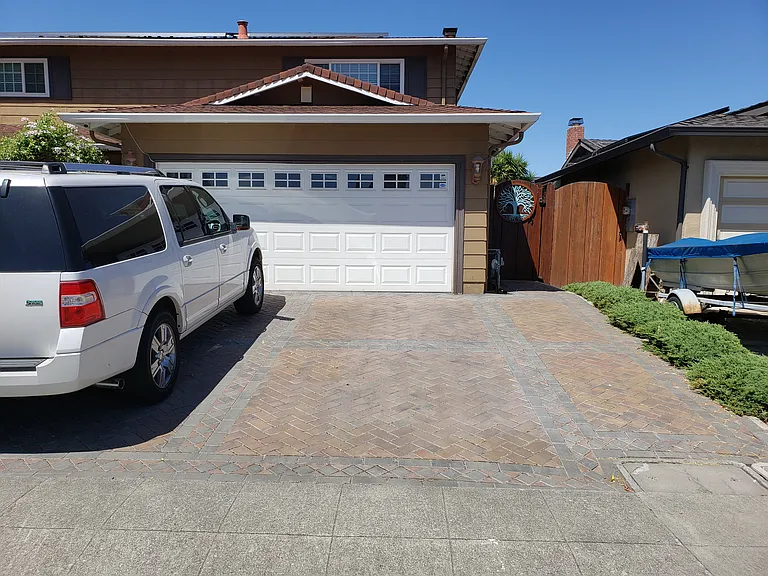 Acadia Ave — Photo 18