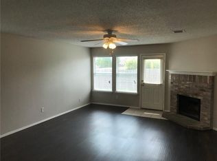 1024 Chelsea Ln, Forney, TX 75126