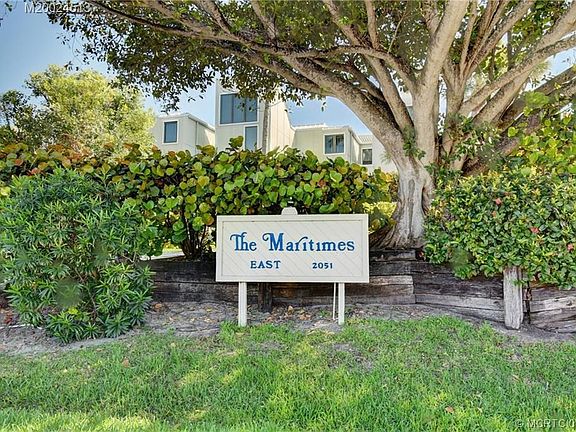 3rd image of 2051 NE Ocean Blvd APT A25