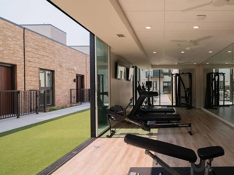 1 West Dr #10 — Photo 31