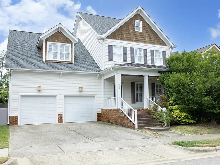 118 Naperville Dr — Photo 2