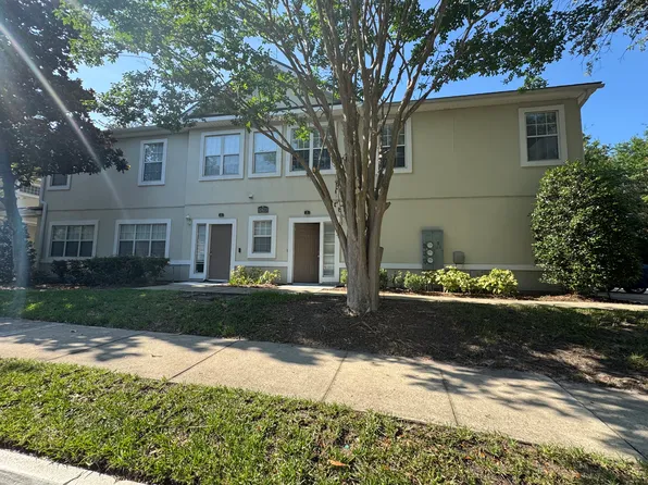 12423 Forest Lake Cir N APT 3, Jacksonville, FL 32225