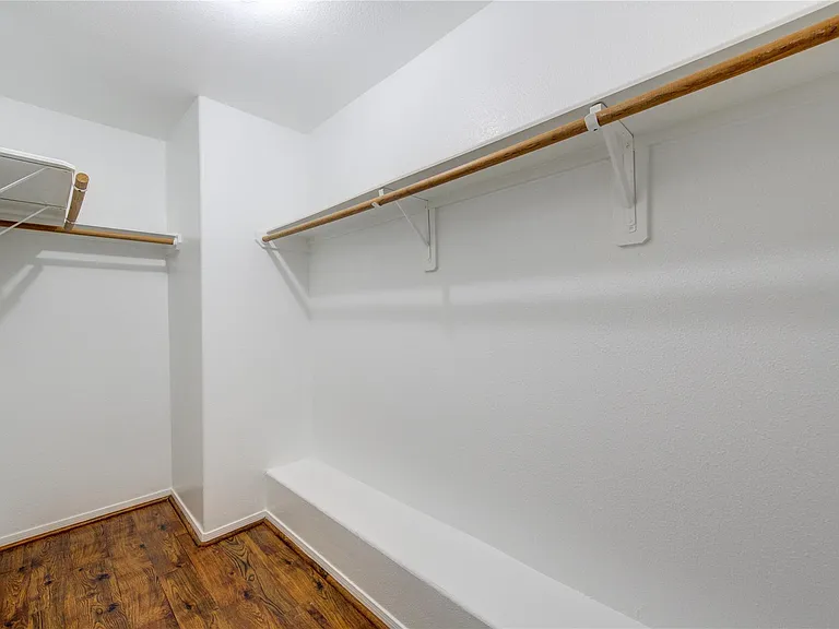 24626 Cornell Park Ln — Photo 32