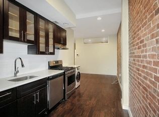 154 Adelphi St #7A, Brooklyn, NY 11205
