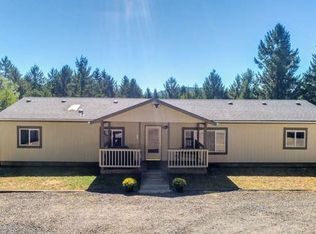 57005 SW Oak St, Gaston, OR 97119