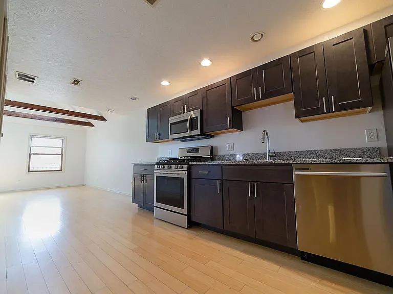 2444 Tremont Ave #2 — Photo 6