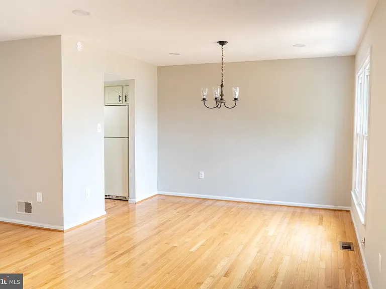 3970 Bradwater St — Photo 9