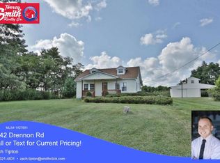 2142 Drennon Rd, New Castle, KY 40050