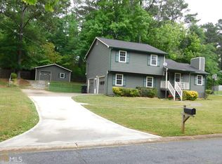 711 White Bird Way, Fairburn, GA 30213