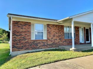 117 Del Oro Dr #A, Saint Peters, MO 63376