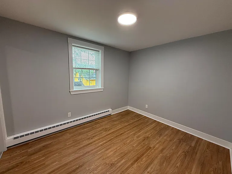 134 Sherman St #7 — Photo 5