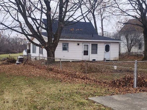 2704 S Lincoln Blvd, Marion, IN 46953