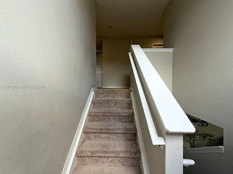 233 Aldridge Ln — Photo 29