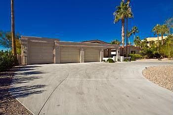 3rd image of 2445 Wood Ln