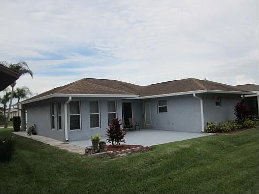4th image of 664 SE 26th Dr