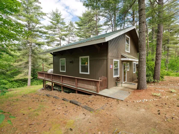 214 McGrew Drive, Tamworth, NH 03886