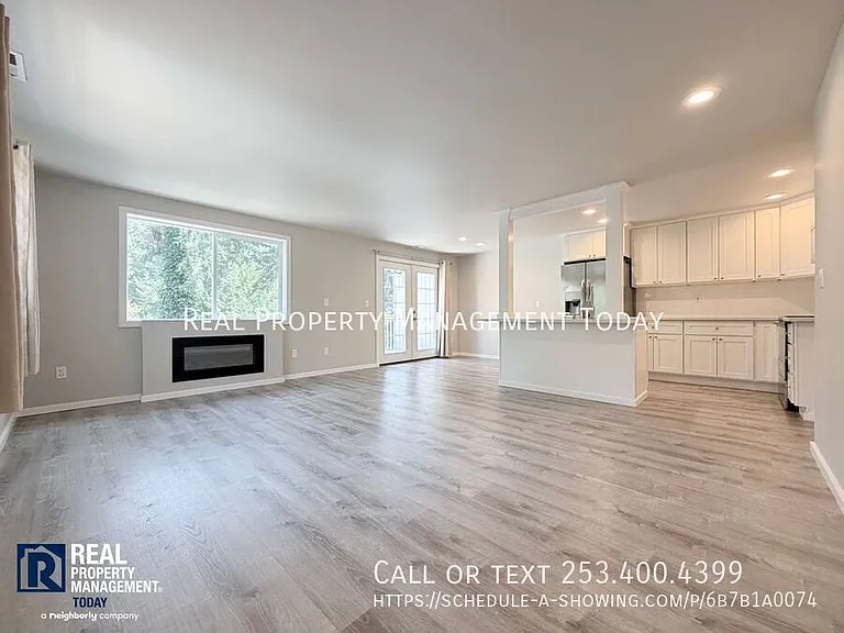 2804 12th Avenue Ct NW — Photo 2