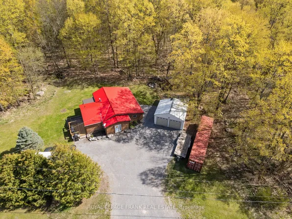 340 Quin Mo Lac Rd, Centre Hastings, ON K0K 2K0