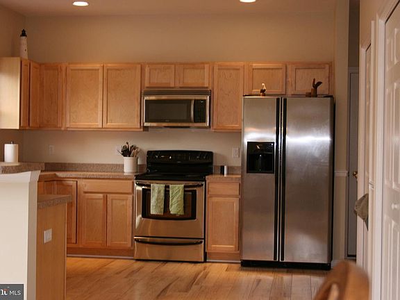 4th image of 33340 Substation Rd